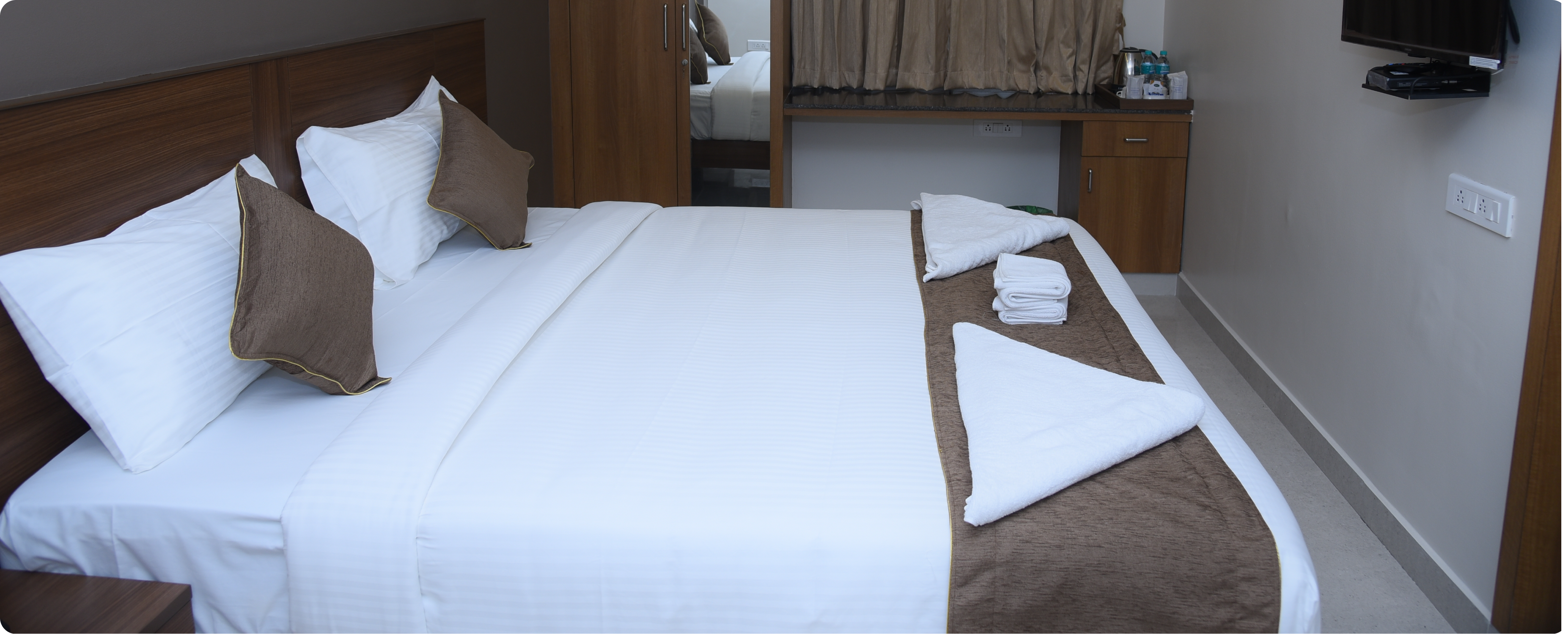 Bed room
