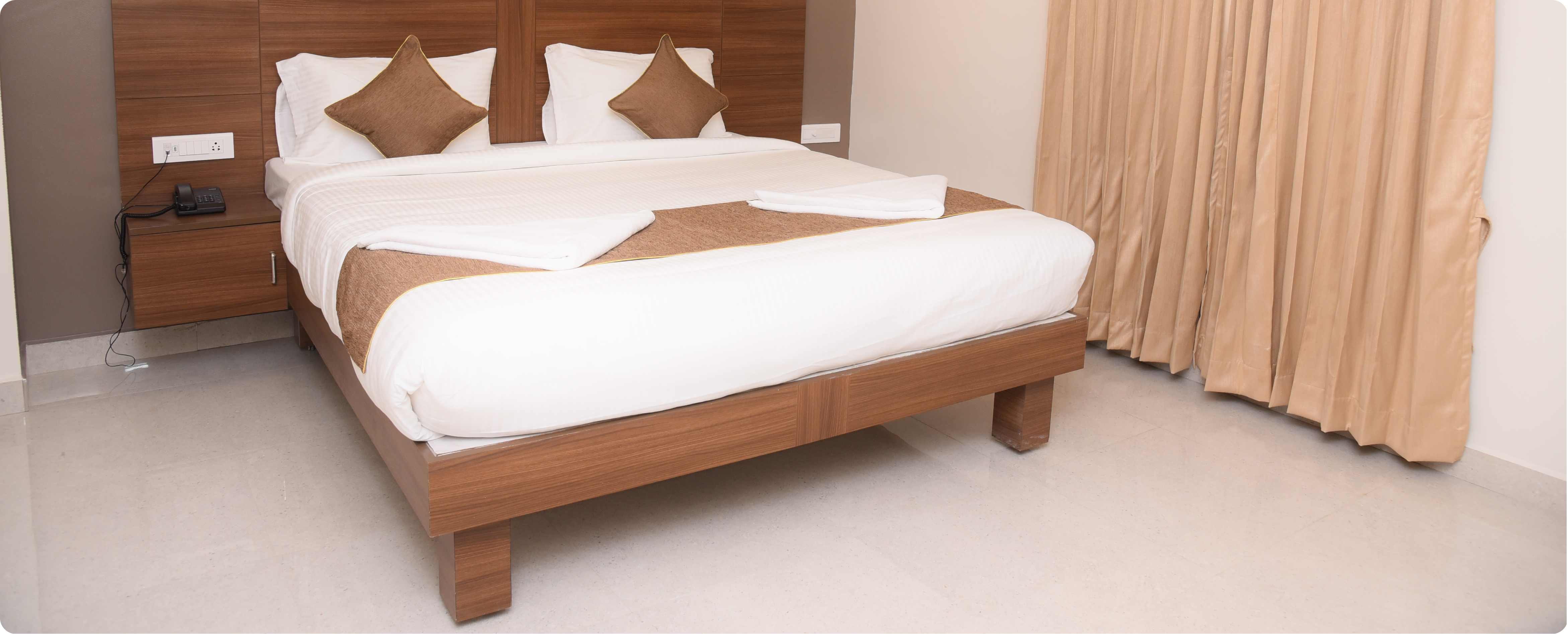 Bed room